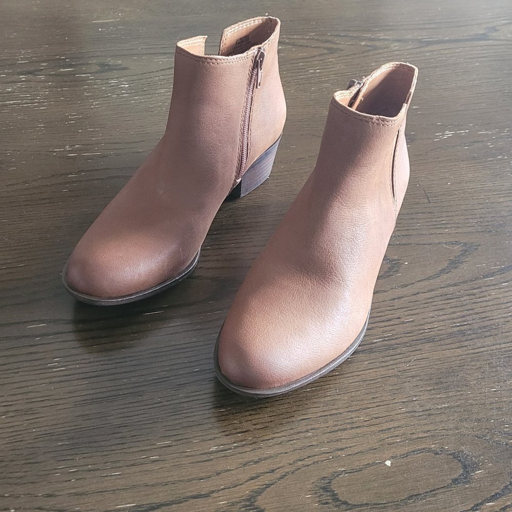 New Brown soft leather and Black Suede Lucky Brand Boots